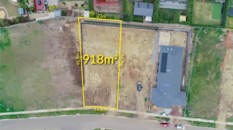 27 Highpoint Crescent, Highton VIC 3216