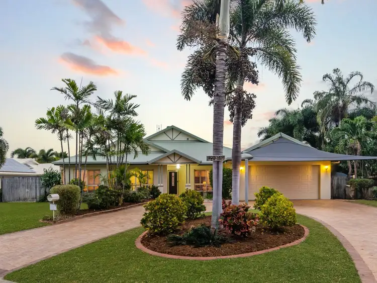 17 Mahogany Court, Bushland Beach QLD 4818