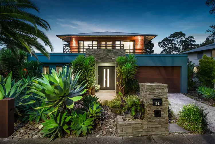 12 Grand Avenue, Macleod VIC 3085
