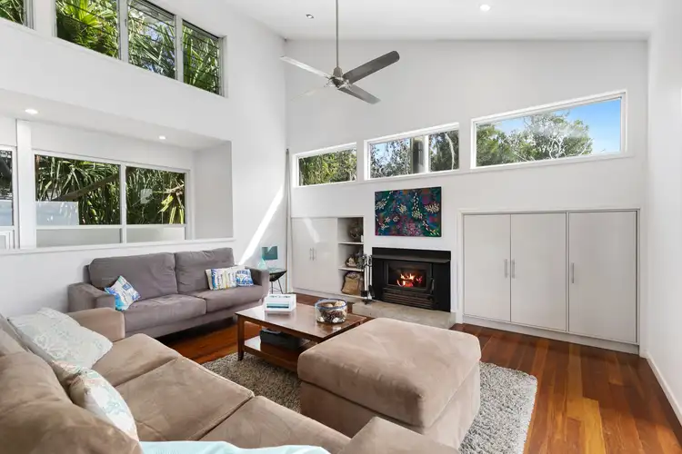 Second view of Homely house listing, 2/86 Tramican Street, Point Lookout QLD 4183