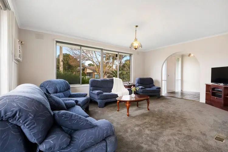 Second view of Homely house listing, 6 Lomar Court, Frankston VIC 3199