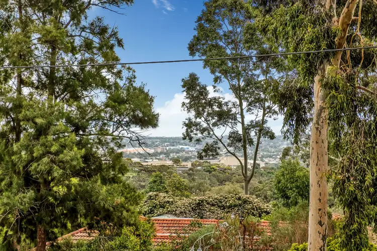 13 University Way, Bellevue Heights SA 5050
