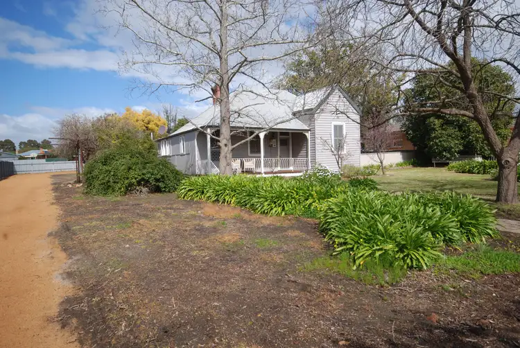 87 Clayton Road, Narrogin WA 6312