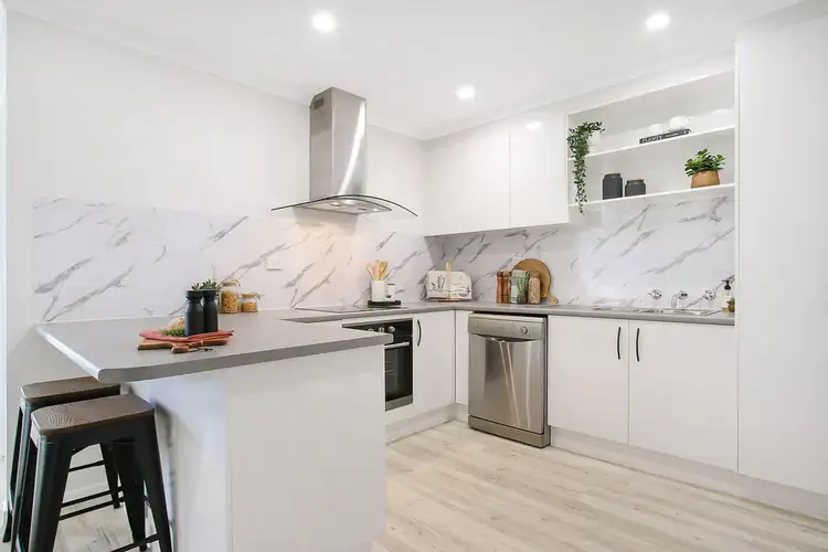 Main view of Homely unit listing, 24/604 Hague Street, Lavington NSW 2641