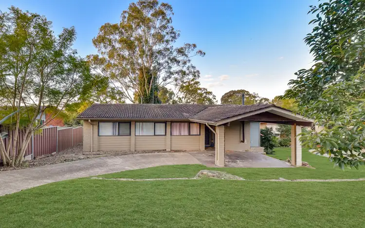 21 Lawn Avenue, Bradbury NSW 2560