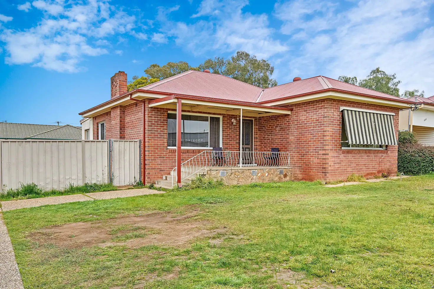 Main view of Homely house listing, 1/402 Lake Albert Road, Kooringal NSW 2650