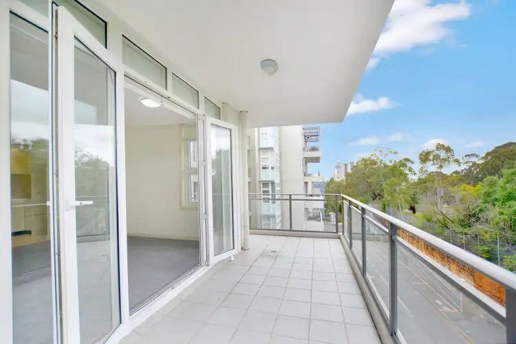Fourth view of Homely apartment listing, 25/7 Bay Drive, Meadowbank NSW 2114