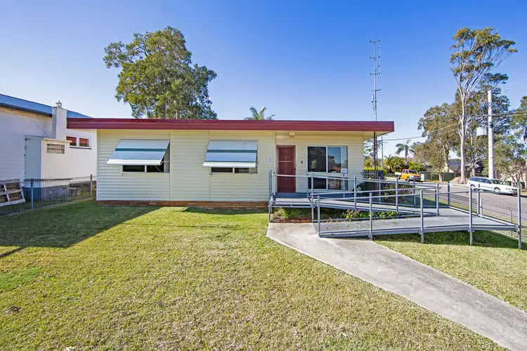 237 Buff Point Avenue, Buff Point NSW 2262