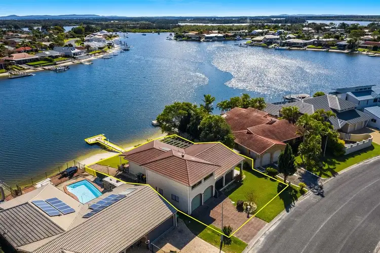 9 Melaleuca Drive, Yamba NSW 2464