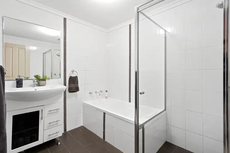 Fifth view of Homely apartment listing, 2/5-7 Princes Highway, Figtree NSW 2525