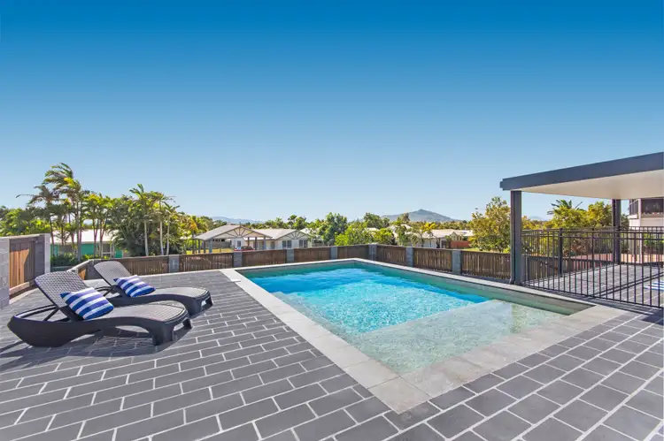 25 Nettleton Street, Mount Louisa QLD 4814