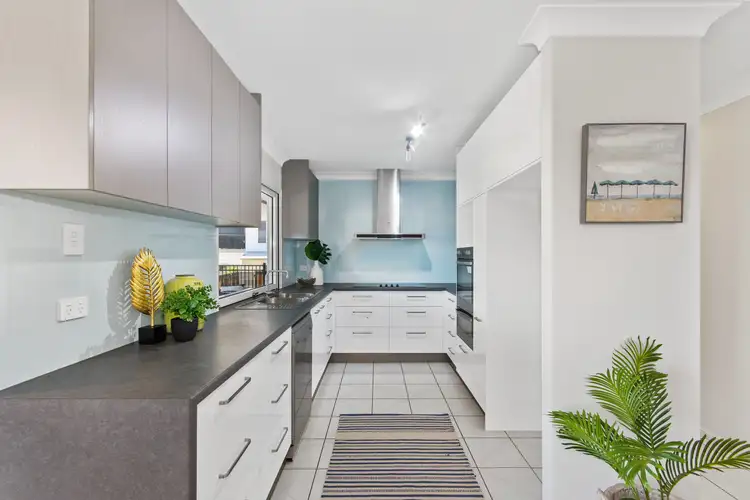 Second view of Homely house listing, 25 Nettleton Street, Mount Louisa QLD 4814