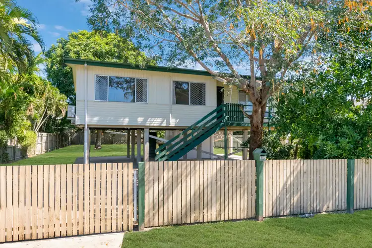 104 Eleventh Avenue, Railway Estate QLD 4810