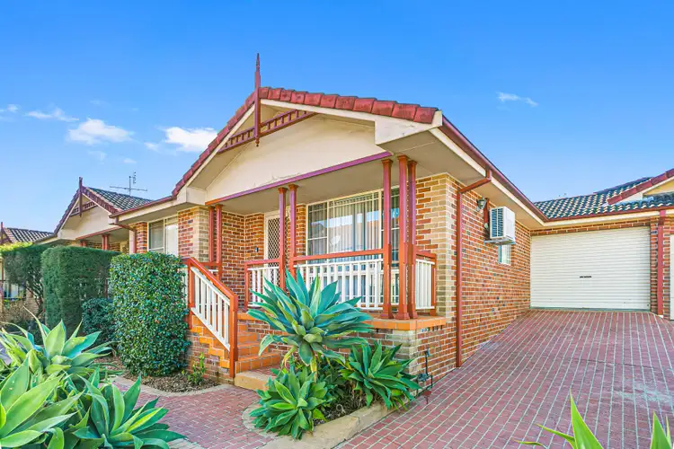 Third view of Homely villa listing, 4/33 Stuart Street, Helensburgh NSW 2508