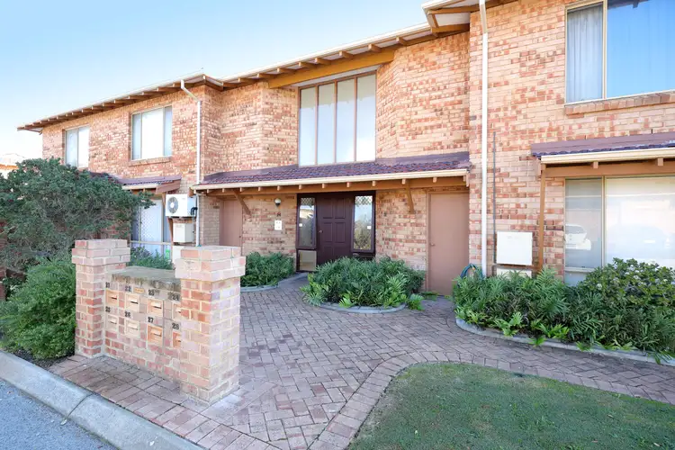 22/7 Harman Road, Sorrento WA 6020