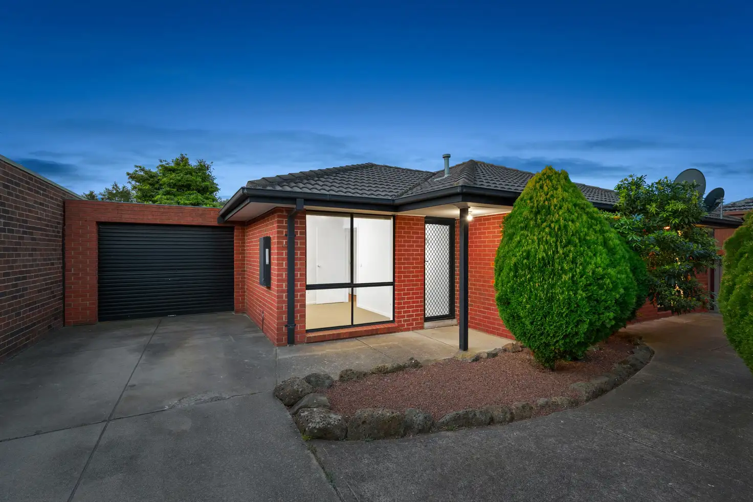 Main view of Homely unit listing, 2/86 McDonalds Road, Epping VIC 3076