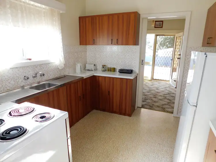Second view of Homely house listing, 81 Venn Avenue, Bordertown SA 5268