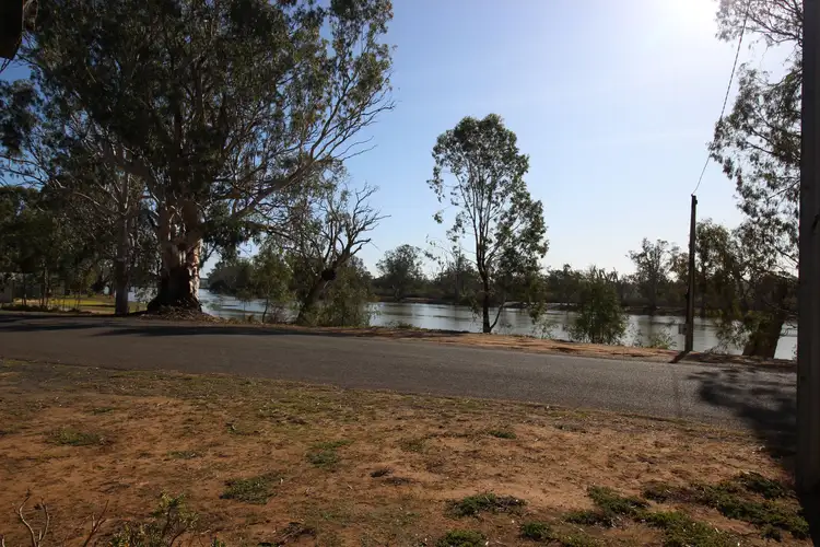 1 Dee Street, Blanchetown SA 5357