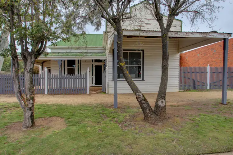 19 Beek Street, Katamatite VIC 3649