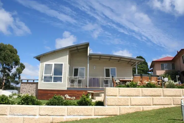 12 Barrett Heights, Denmark WA 6333