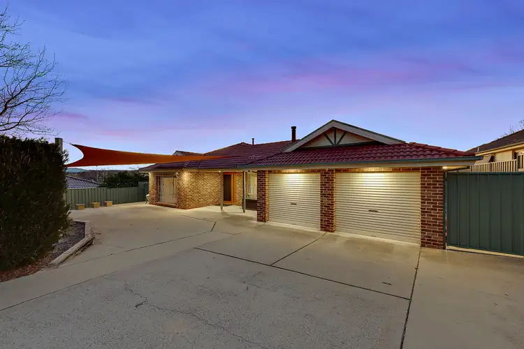 32 Forest Drive, Jerrabomberra NSW 2619