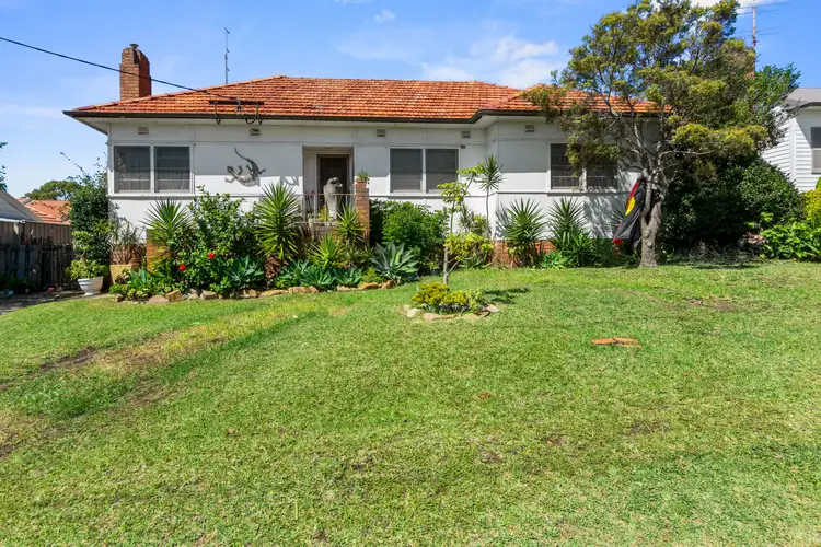 41 Park Road, Woonona NSW 2517