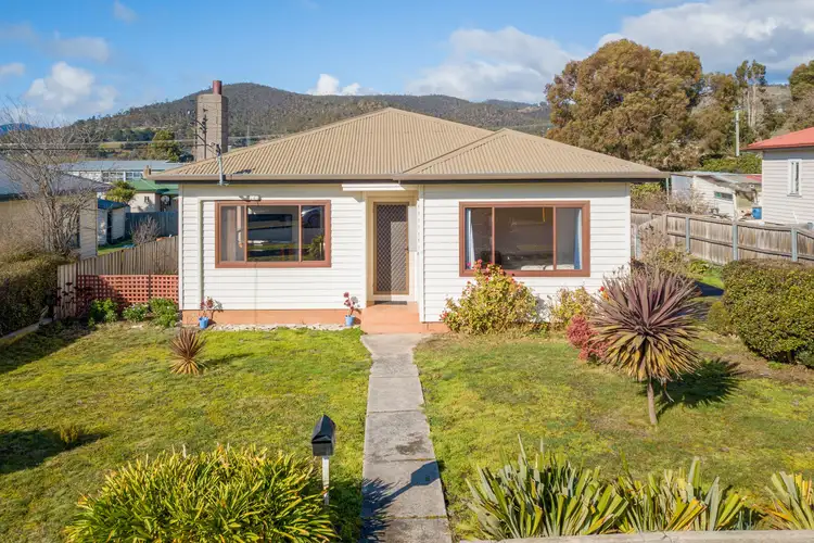 16 Andrews Street, New Norfolk TAS 7140