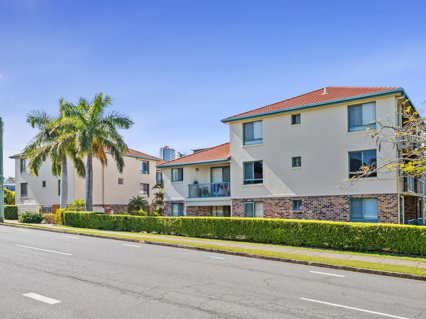 Main view of Homely unit listing, 25/9 Tweed Street, Southport QLD 4215
