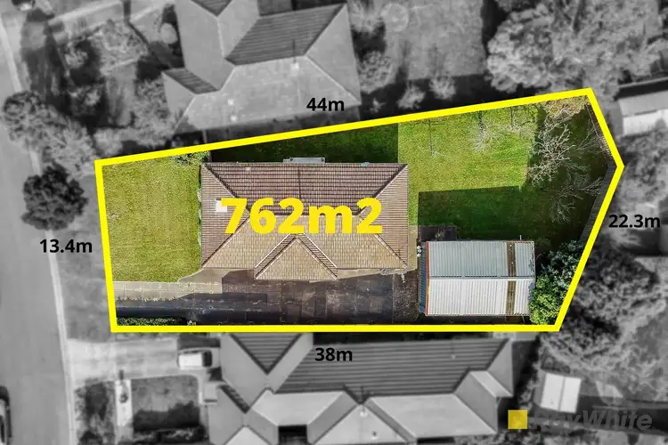 23 Inverness Street, Endeavour Hills VIC 3802