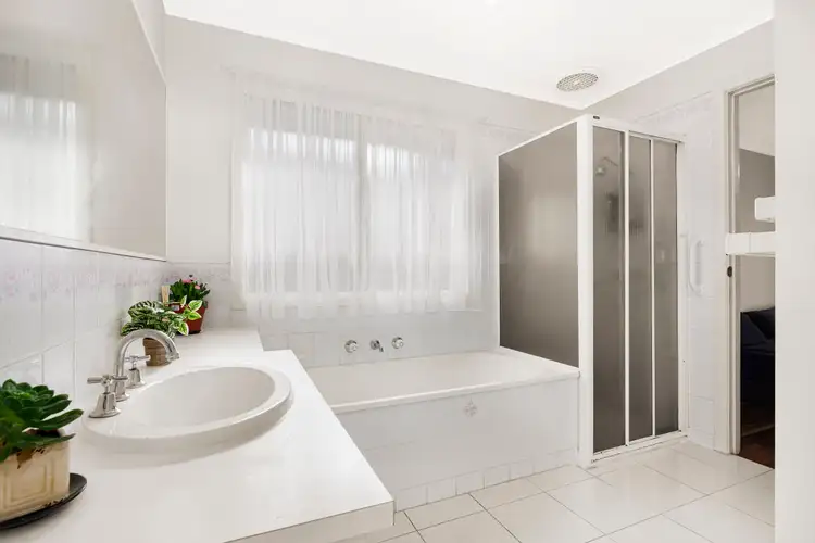 Fifth view of Homely house listing, 255 Betula Avenue, Mill Park VIC 3082