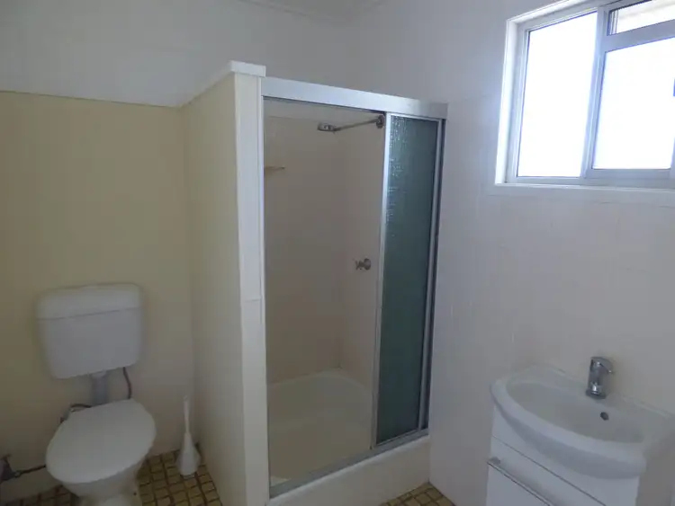 Fifth view of Homely block of units listing, 18 Alfred Street, St George QLD 4487