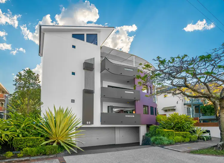 1/98 Racecourse Road, Ascot QLD 4007