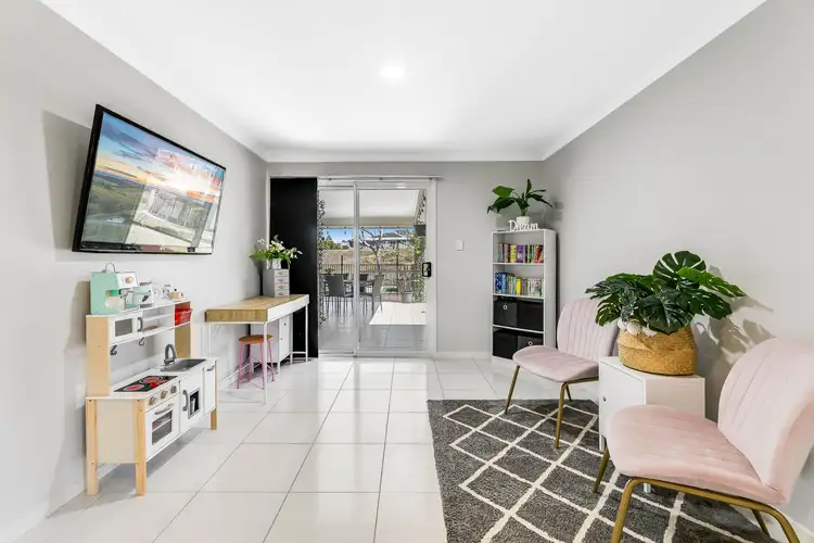 Seventh view of Homely house listing, 5 Greenleaf Terrace, Hodgson Vale QLD 4352