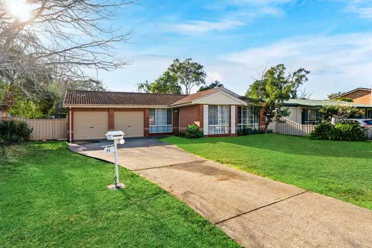 11 Warrego Place, Callala Bay NSW 2540