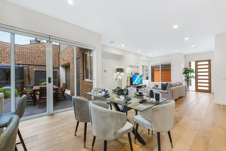 2/22B South Road, Brighton VIC 3186