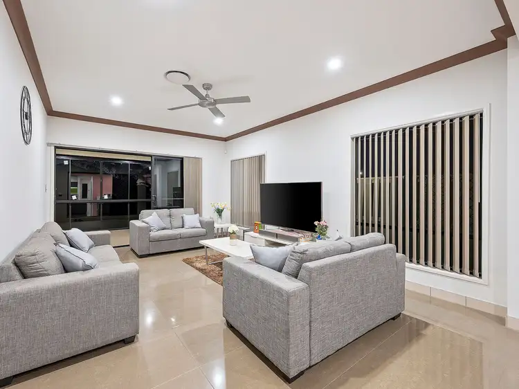 7 Splendour Street, Rochedale QLD 4123