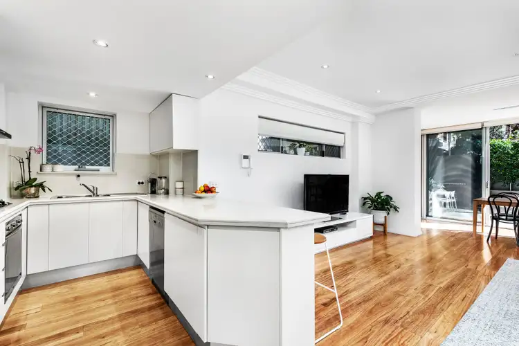 Fifth view of Homely apartment listing, 2/30-34 Penkivil Street, Bondi NSW 2026