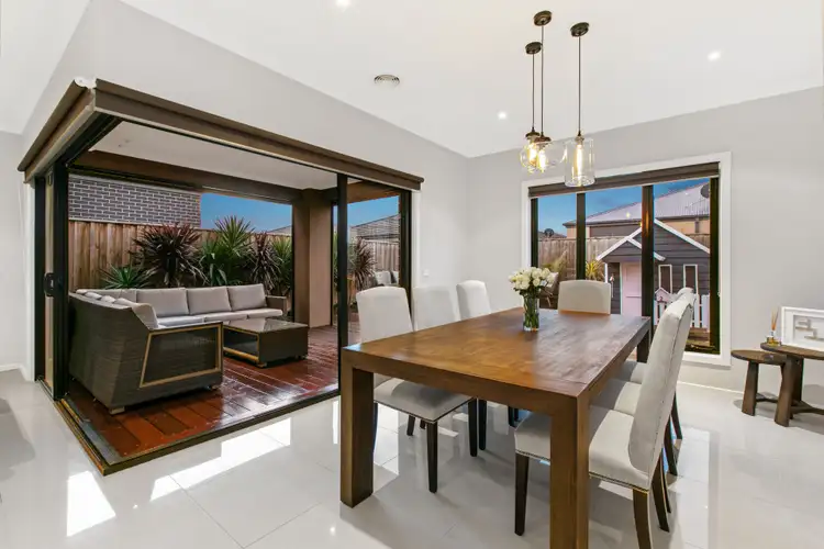 Fifth view of Homely house listing, 2 Lucy Crescent, Officer VIC 3809