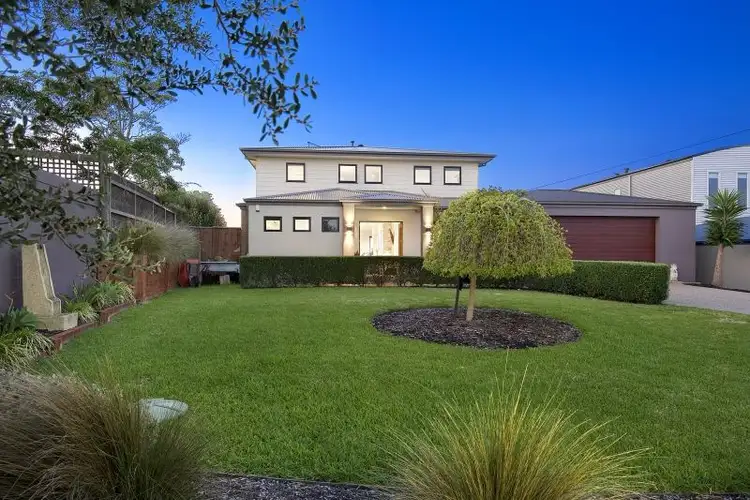 20 Twakurra Street, Rye VIC 3941
