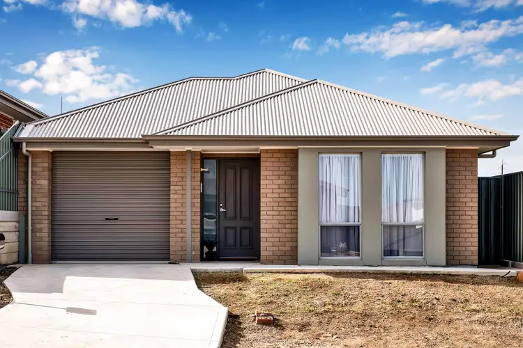 4 Gage Street, Hallett Cove SA 5158