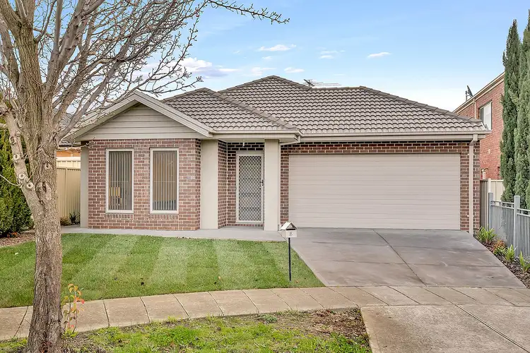 Fourth view of Homely house listing, 3 Greystone Place, Craigieburn VIC 3064