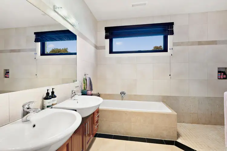 Seventh view of Homely house listing, 7 Island Point Avenue, Waterways VIC 3195