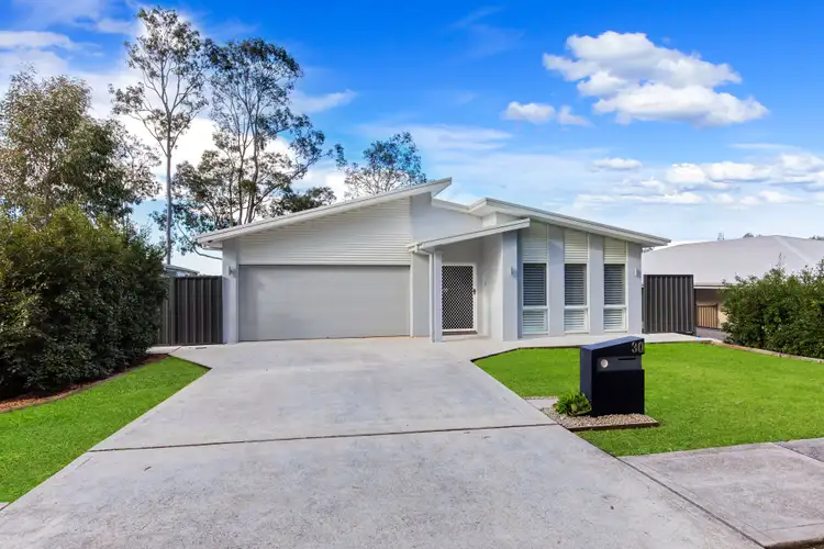 30 Karalee Street, Wadalba NSW 2259