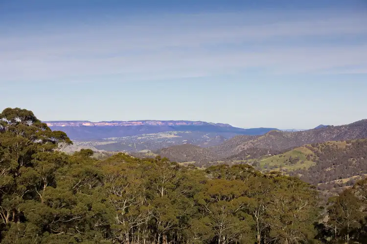 1845 Jenolan Caves Road, Hampton NSW 2790