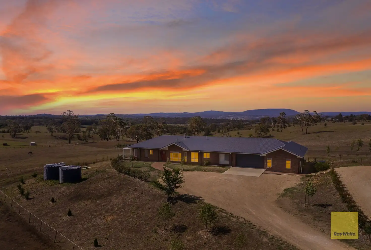 Main view of Homely house listing, 4 Parsons Close, Armidale NSW 2350