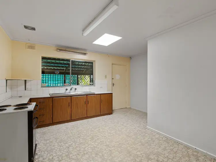 Sixth view of Homely house listing, 33 Meadow Way, Hackham West SA 5163