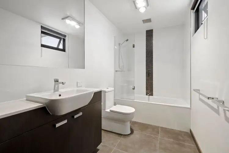 Fifth view of Homely apartment listing, 201/55-59 Earl Street, Kew VIC 3101