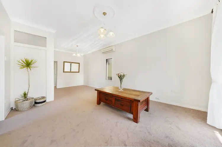 Main view of Homely house listing, 146 Warry Street, Spring Hill QLD 4000