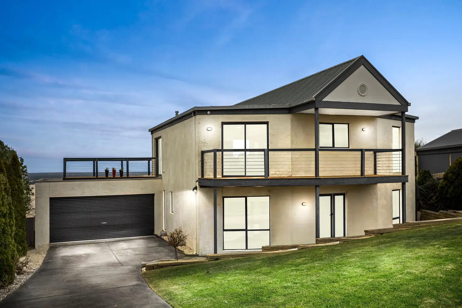 Main view of Homely house listing, 5 Bayview Court, Highton VIC 3216