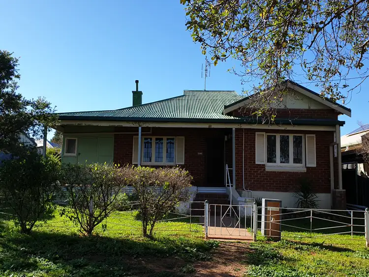 51 Albert Street, Parkes NSW 2870